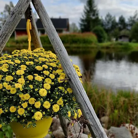 Semesterbostad Hannunluhdan