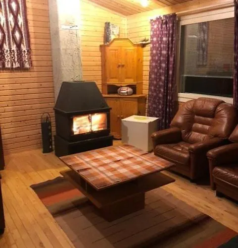 Hannunluhdan Lomamoekit Karijoki