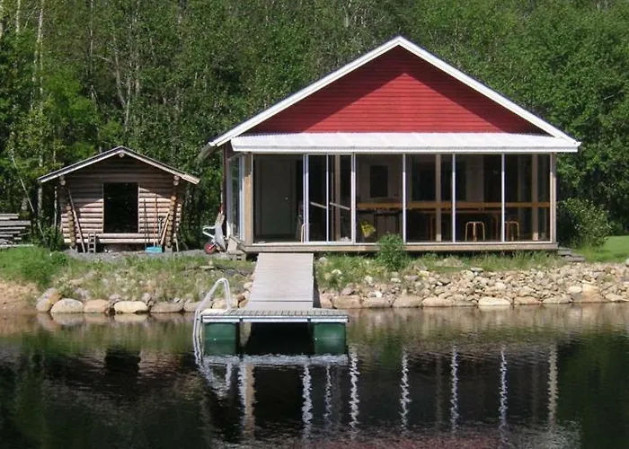 Nyaraló Hannunluhdan Lomamoekit Karijoki