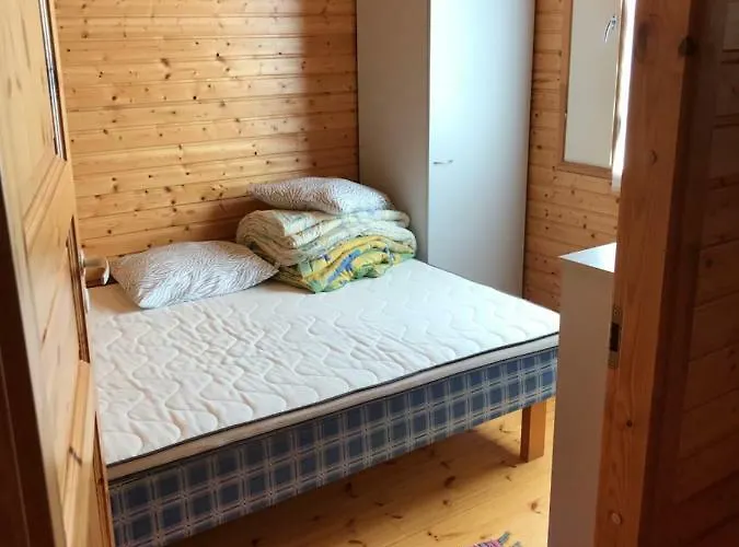 Nyaraló Hannunluhdan Lomamoekit *